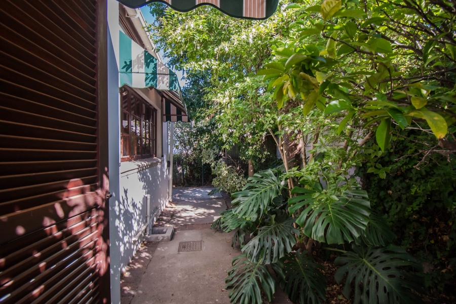 4 Bedroom Property for Sale in Roundhay Western Cape